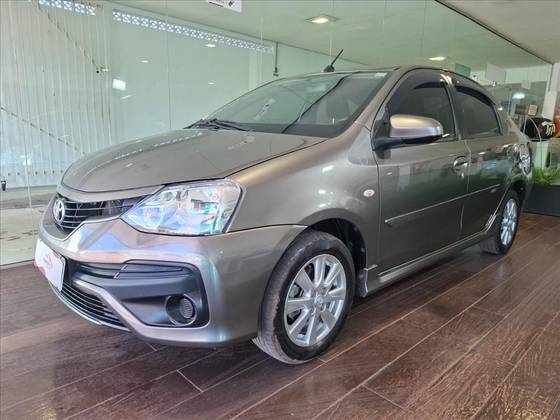 TOYOTA ETIOS 1.5 XS SEDAN 16V FLEX 4P MANUAL TOYOTA ETIOS 1.5 XS SEDAN 16V FLEX 4P MANUAL